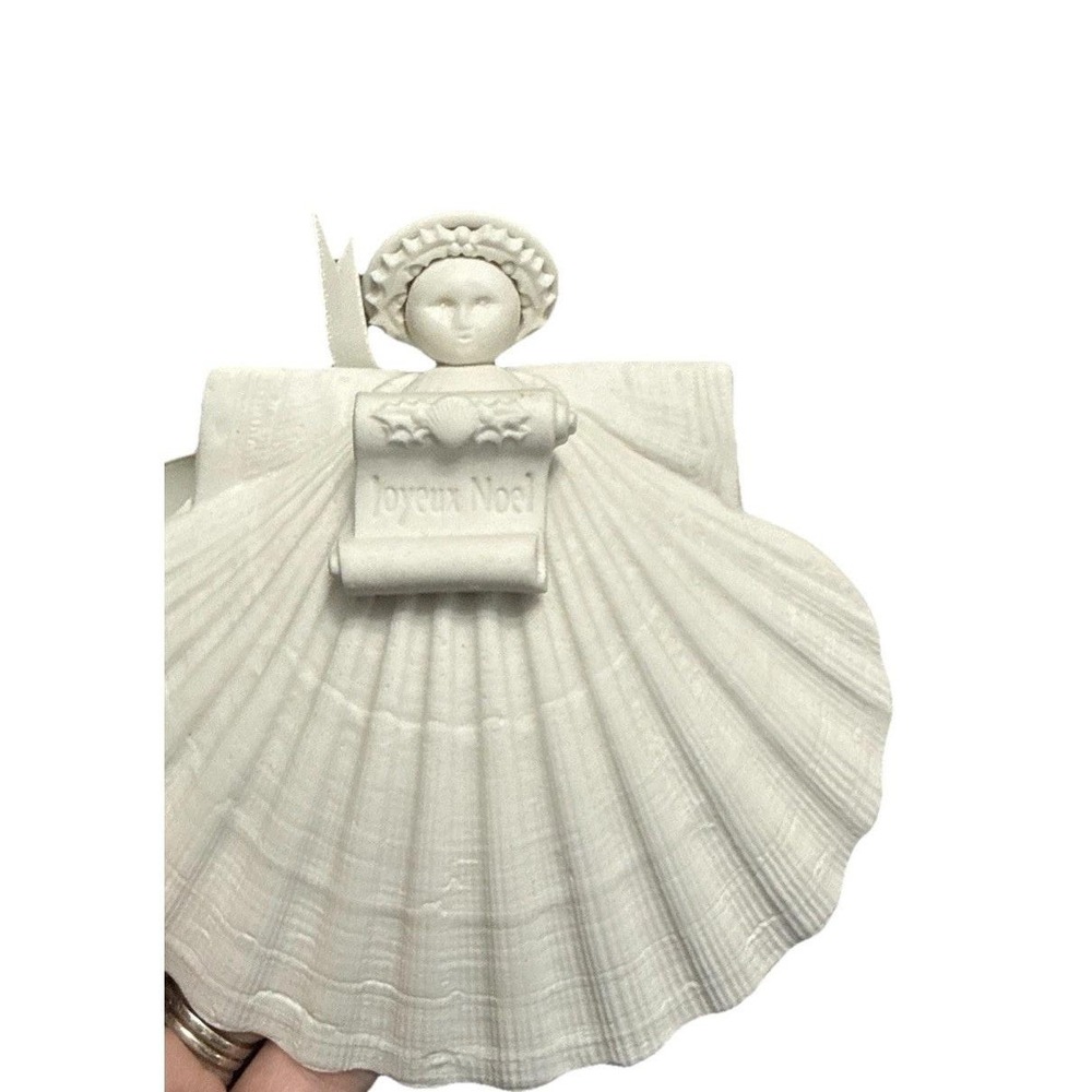 Margaret Furlong 1992  Joyeux Noel Angel Shell‎ 5" Ornament Limited Edition